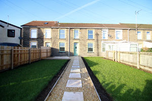 Photo 2- click for photo gallery